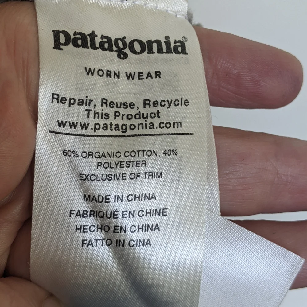 Patagonia Women's Ponderosa Pine 1/4-Zip Gray Cream Small - Picture 5 of 7